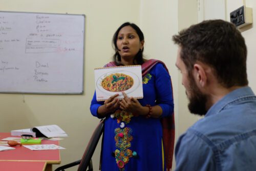 Teaching Urdu. Free class , demo, taster, trial